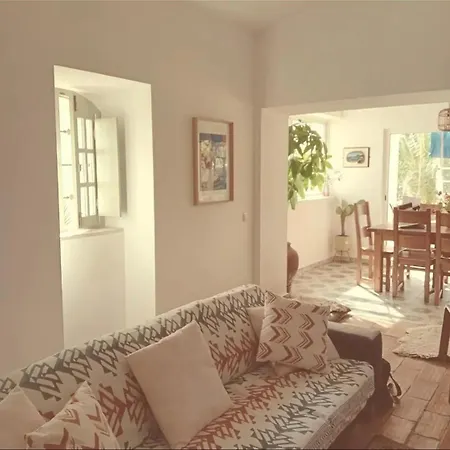 Algarve Farmhouse * Sao Bras de Alportel